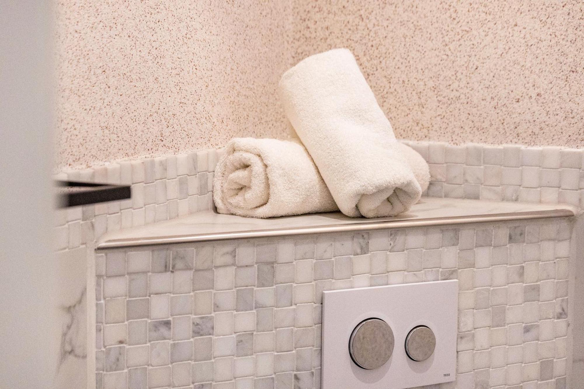 Serviced Apartments Xanthurus Швелм Екстериор снимка