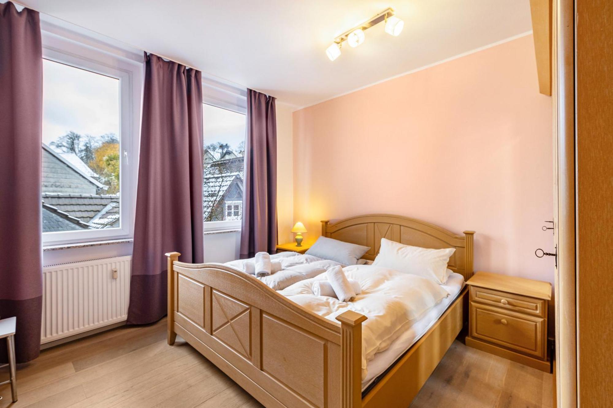 Serviced Apartments Xanthurus Швелм Екстериор снимка