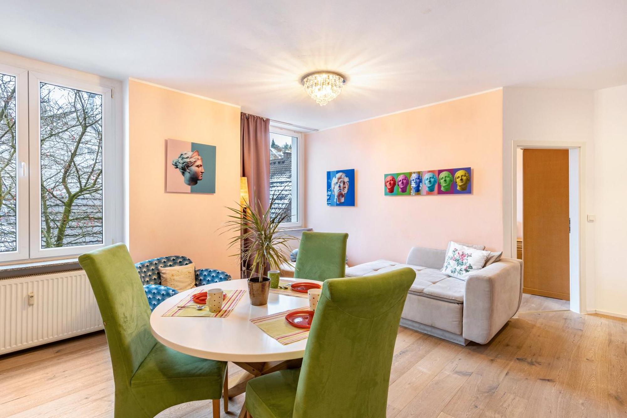 Serviced Apartments Xanthurus Швелм Екстериор снимка