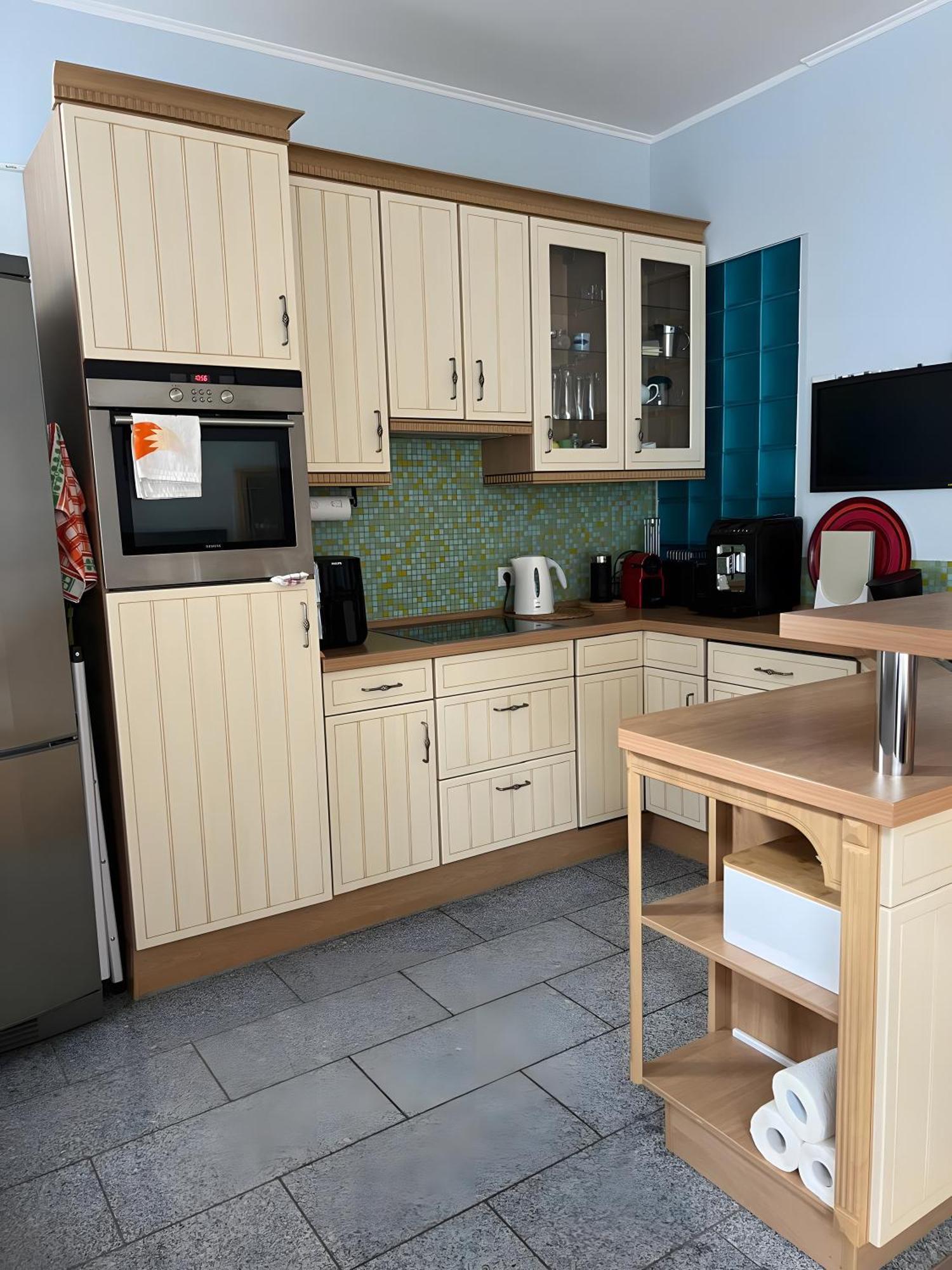Serviced Apartments Xanthurus Швелм Екстериор снимка
